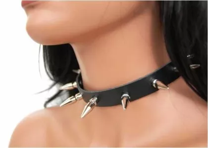 Killernieten 2,5 cm Leder Choker