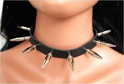 Killer Studs 3.5 cm Leather Choker
