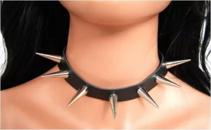 Conenieten 3 cm Leder Choker