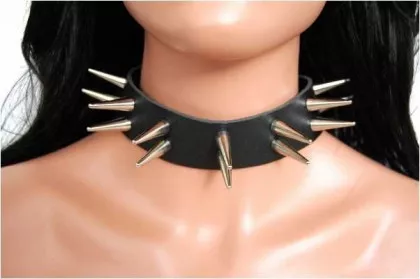 Conenieten 3 cm 2-reihig Leder Choker