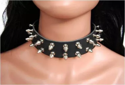 Killernieten 2-reihig Leder Choker