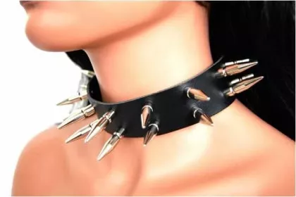 Killernieten 3,5 cm 2-reihig Leder Choker