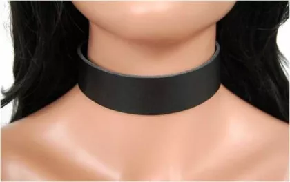 Uni 2,4 cm Leder Choker