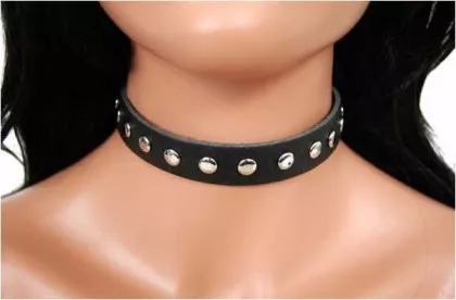 Flachnieten Leder Choker