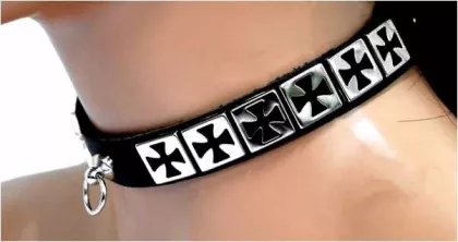 Eisernes Kreuz mit Ring Leder Choker