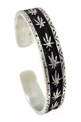 Armspange Cannabis
