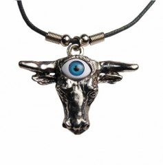 Gothic Halskette Stier mit blauem Auge