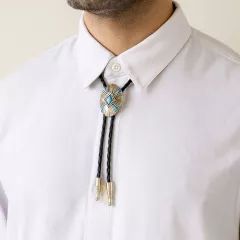 Western Bolo Tie mit Kunstlederkordel – Stilvoller Klassiker für Herrenmode