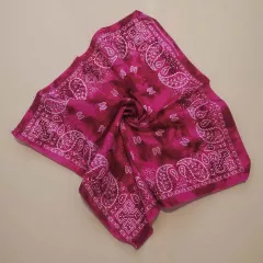 Bandana Halstuch Magenta Batik Paisley
