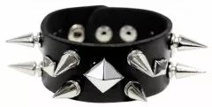 Wristband Pyramid & Killer Studs