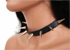 Cone Studs 3 cm Leather Choker