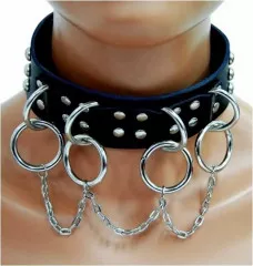 Ringe und Ketten Kunstleder Choker