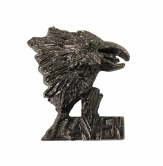 Badge Pin Raven