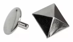 Pyramid Studs 17 mm x 17 mm
